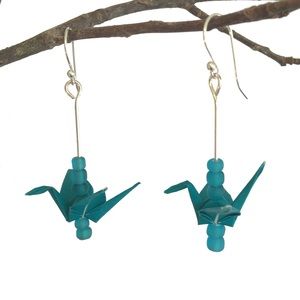 🆕🌸 Beaded Paper Crane Earrings in Turquoise
